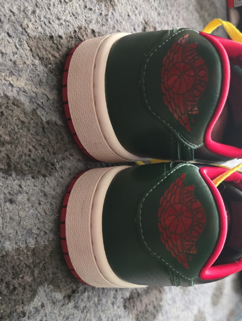 Jordan Air Jordan 1 Retro Low OG - Picture 6 of 8